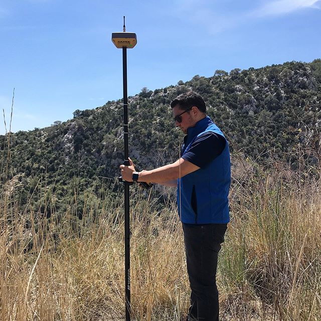 Levantamiento Topográfico y Formación de drenajes en el Maresme